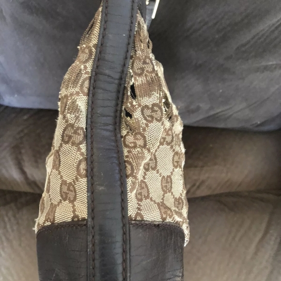 SALE!!!GUCCI HAGLER HORSEBIT PURSE..AUTHENTIC - Picture 8 of 13